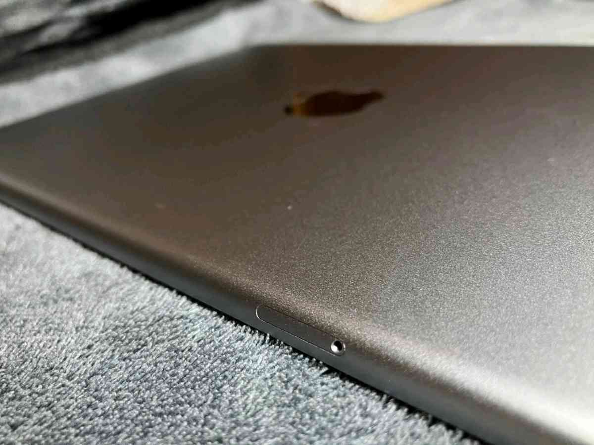 iPad Air 2nd 32G WiFi  cellular LTE