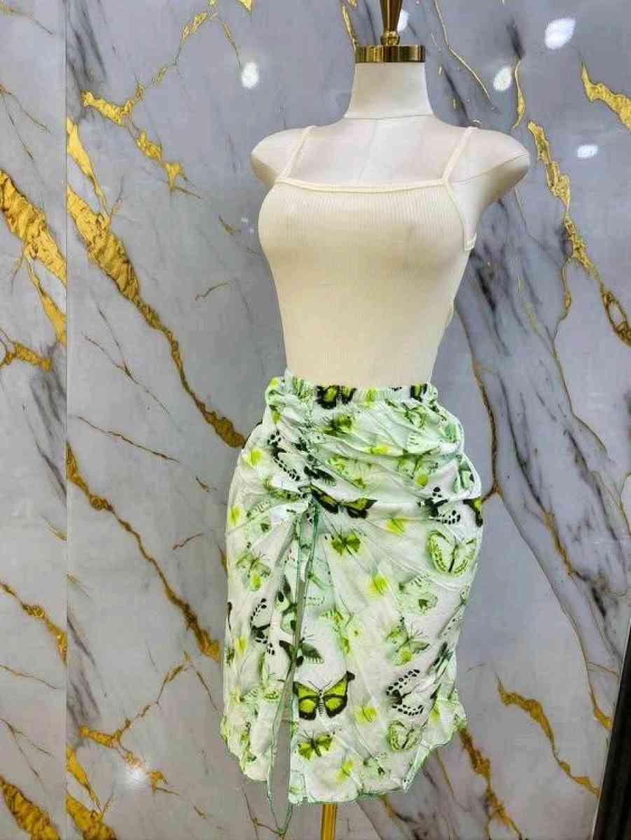 ملابس نسائية