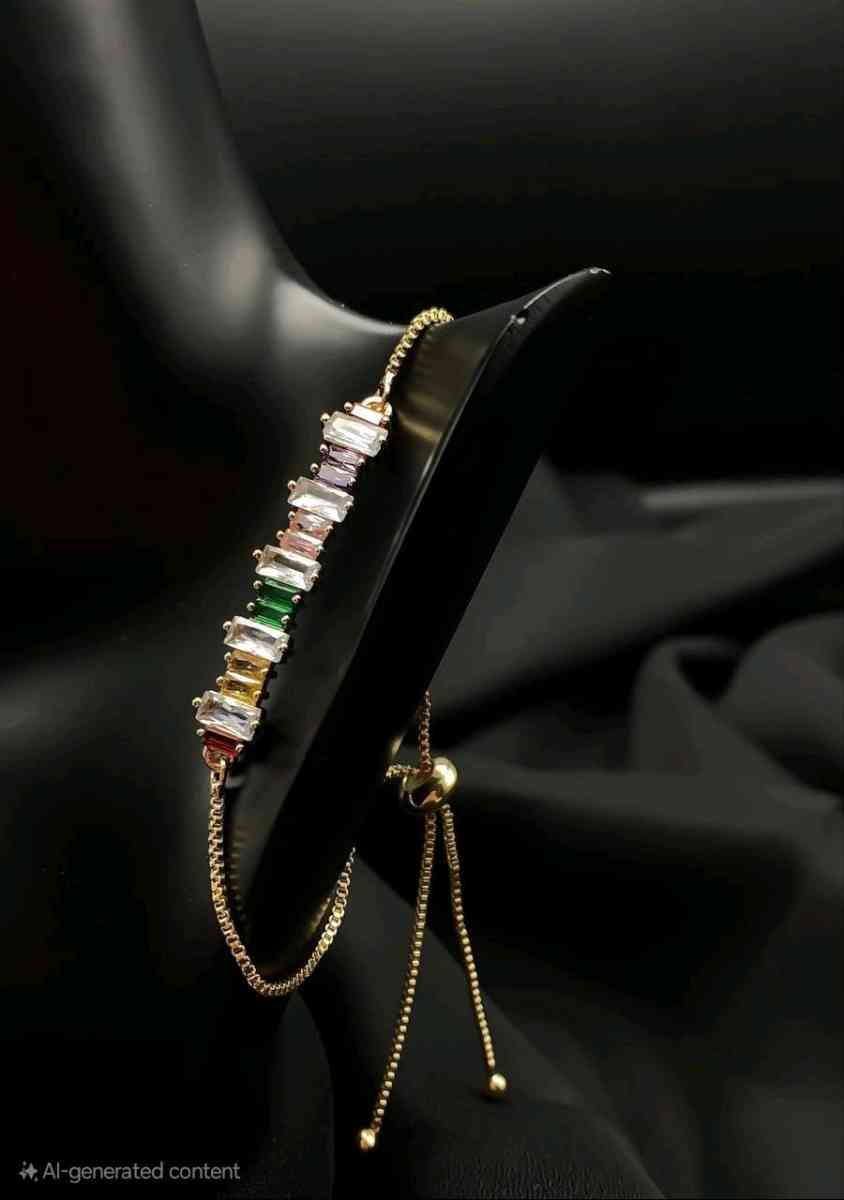 طقم أنيق ساعة نسائية  إكسسوارات راقية الطقم هذا يعطيك لمسة