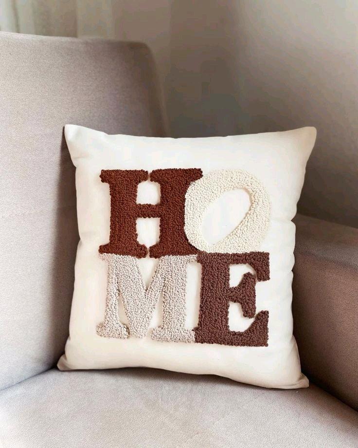 قطعة فنية مصنوعة يدوية