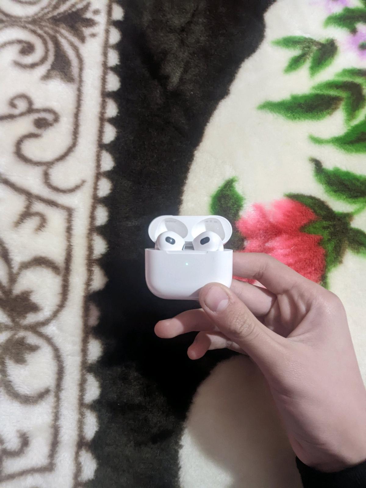 Airpods 3