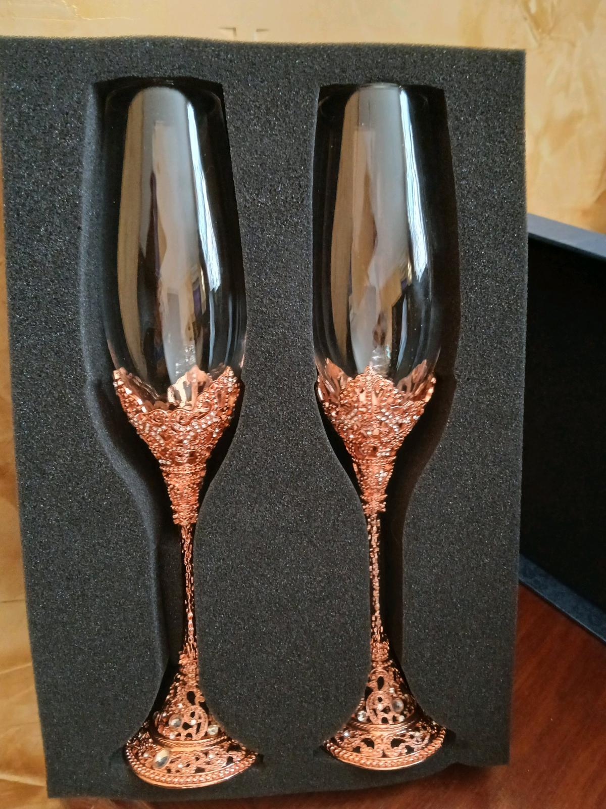 paire de verres pour mariage