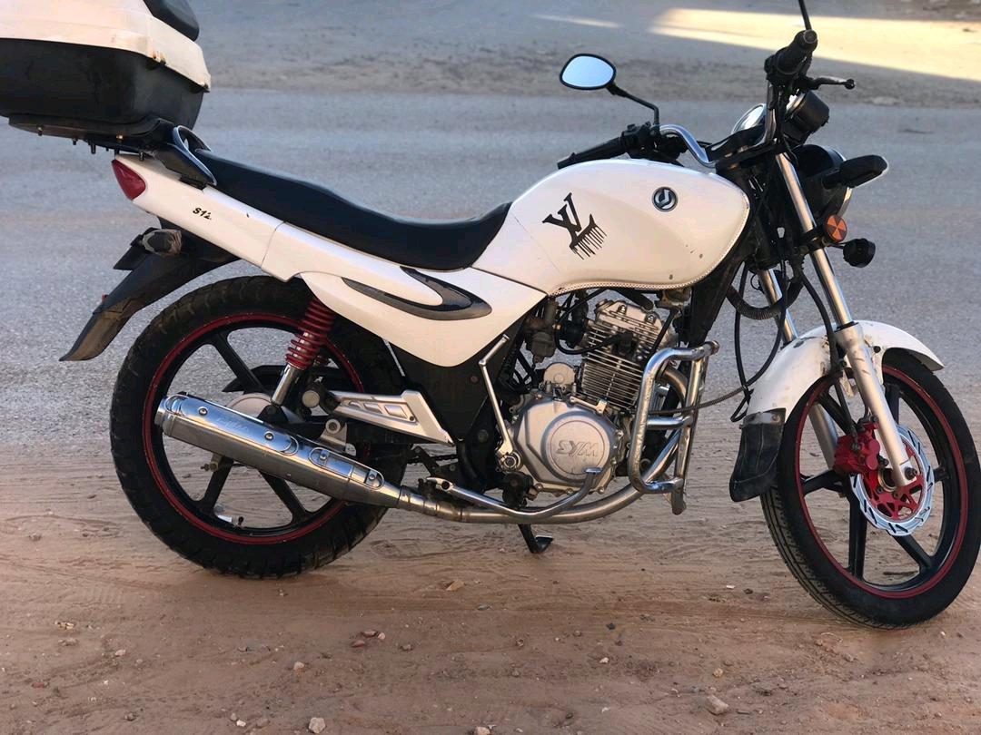 موطو سيم SYM  xs 125