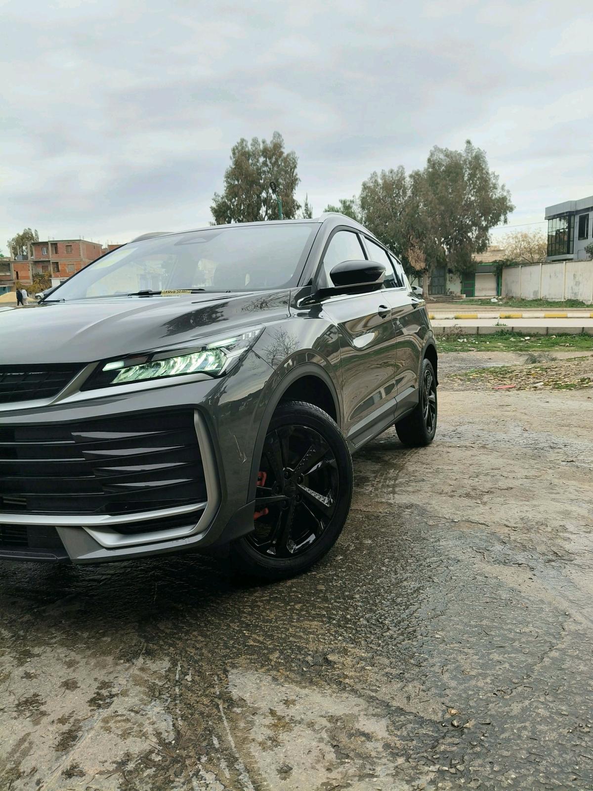 GEELY COOLRAY full options