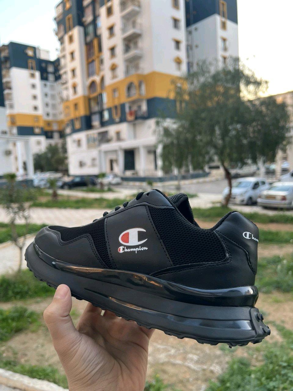 حذاء رياضي رجالي فاخر CH105 من تشامبيون CH105