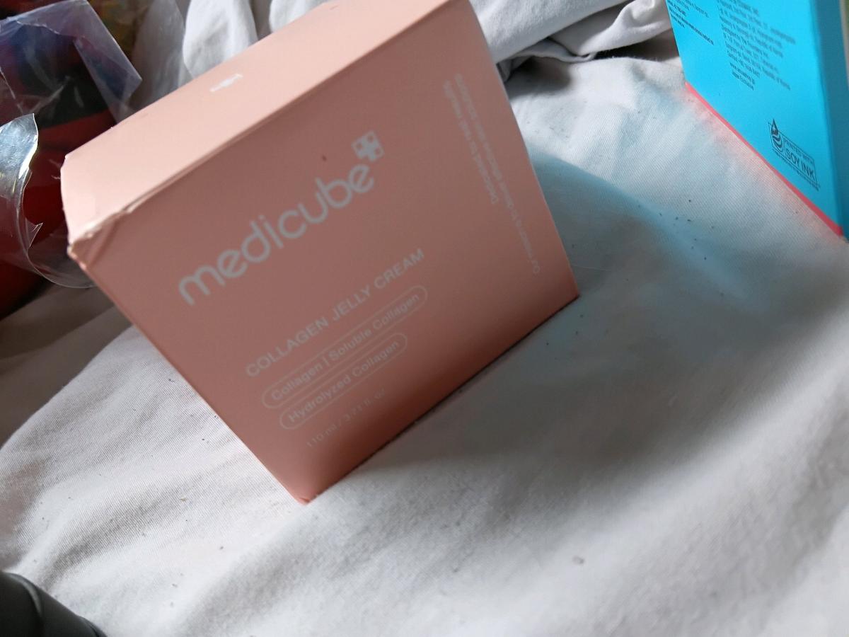 medicube collagen