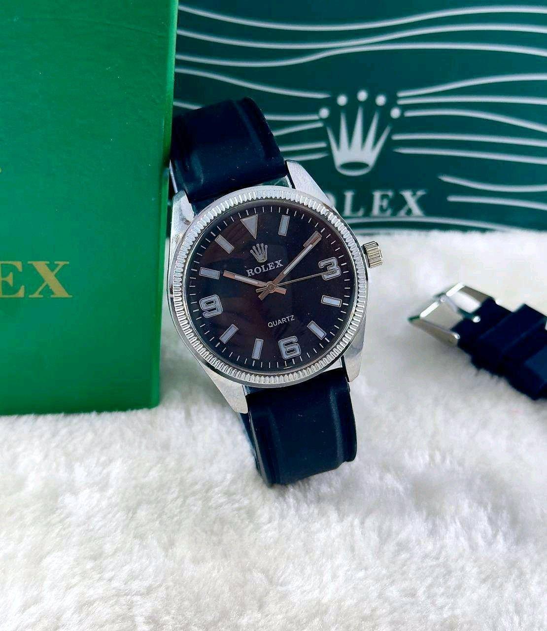 ساعة يد الحضور الملكي