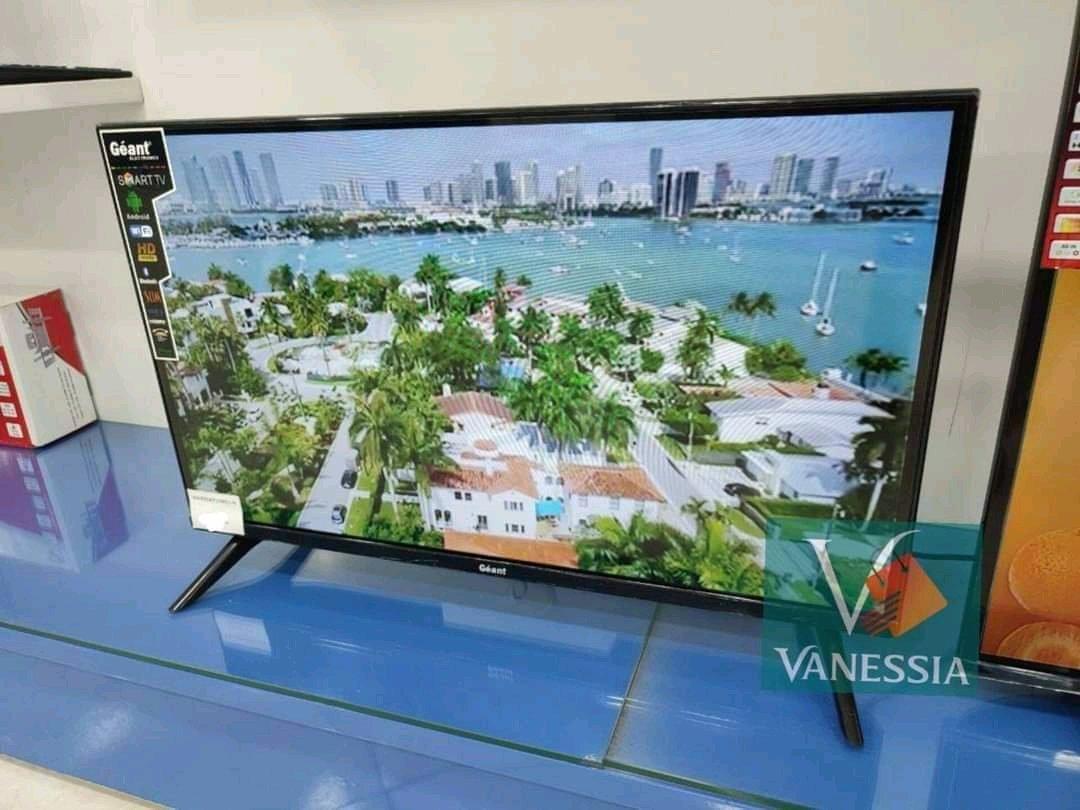 Tlvision 32P Smart Marque Gant Tlviseur gant 32 Pouces Smart