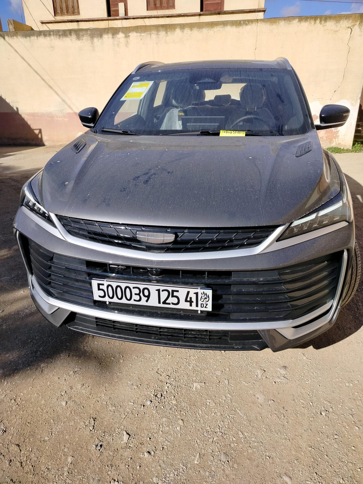 GEELY COOLRAY full options