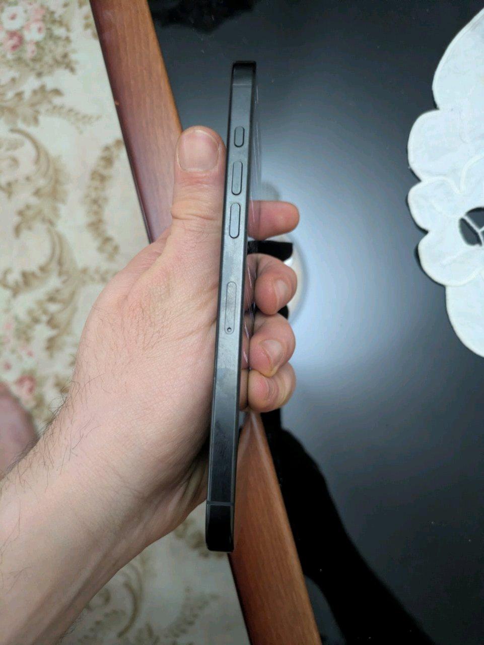 Iphone 16 pro max 16pm