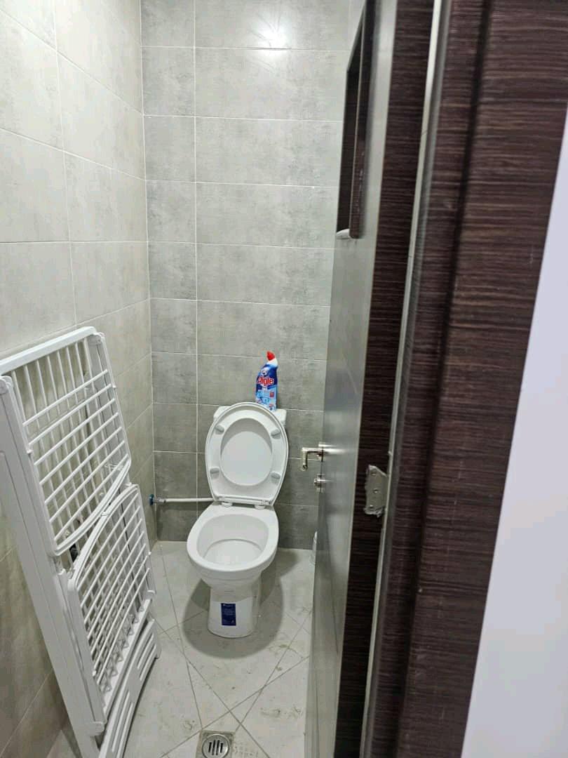 شقة F4 فيني للبيع بعقد ملكية ودفتر عقاري 0540755291