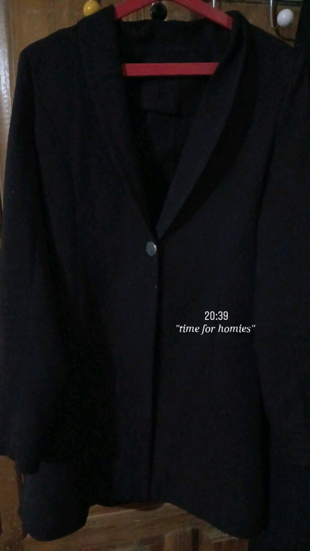 فساتين كلاسيك