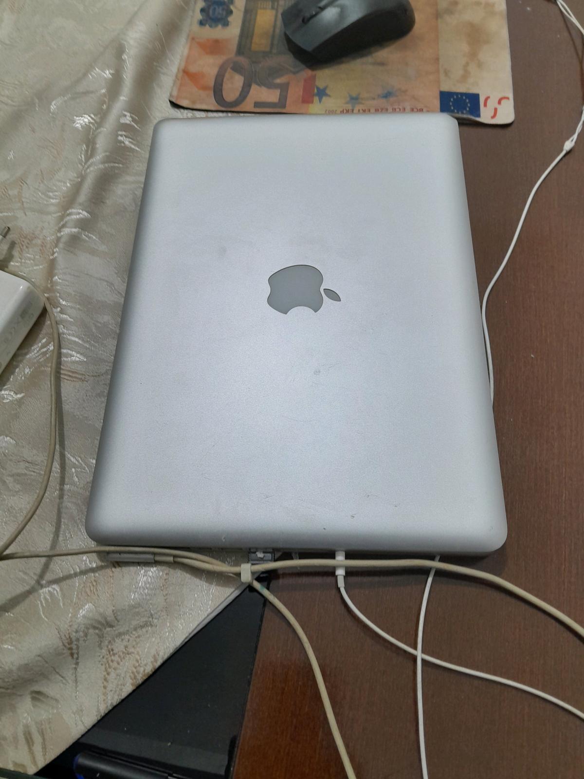 macbook pro - Azazga, Tizi Ouzou - Tijelabin