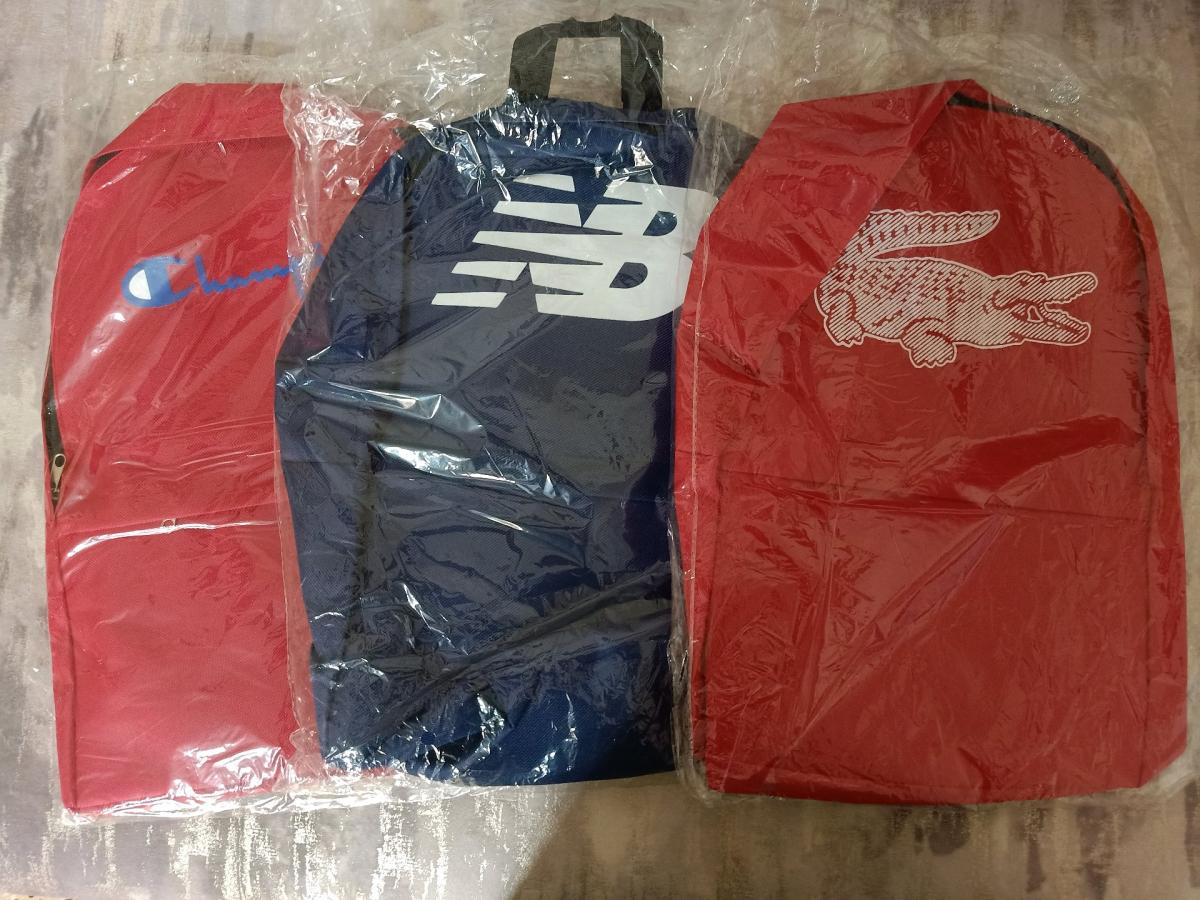 CARTABLE ADIDAS NIKE LACOSTE ASICS NEW BALANCE EA7 PUMA NEUF - Sidi Bel Abbes, Sidi Bel Abbes - Tijelabin