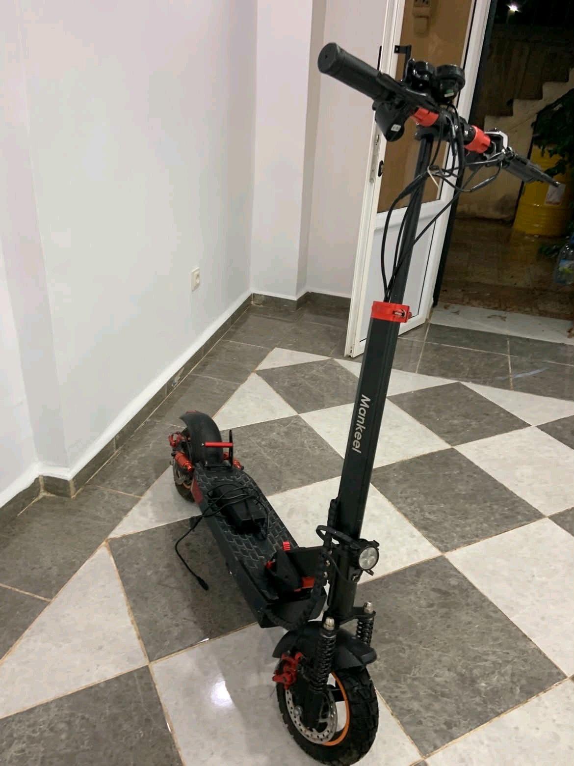 trotinette mankyl vitesse max 45km - Chlef, Chlef - Tijelabin