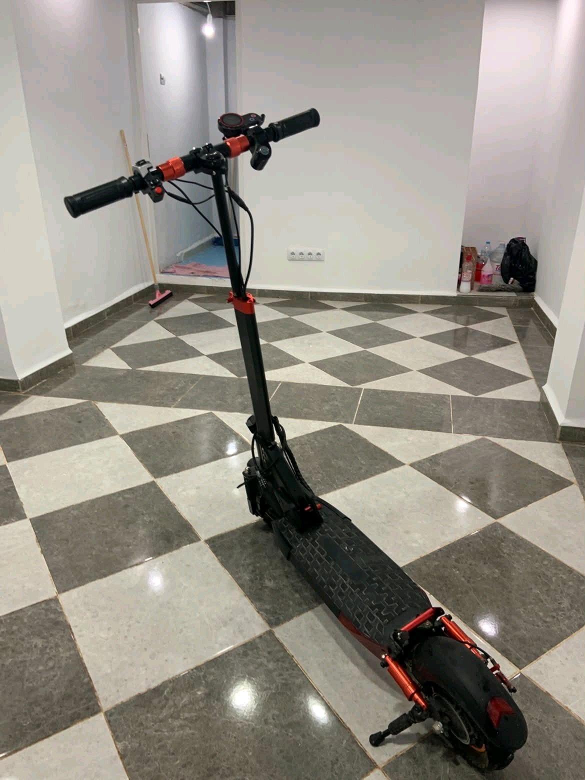 trotinette mankyl vitesse max 45km - Chlef, Chlef - Tijelabin