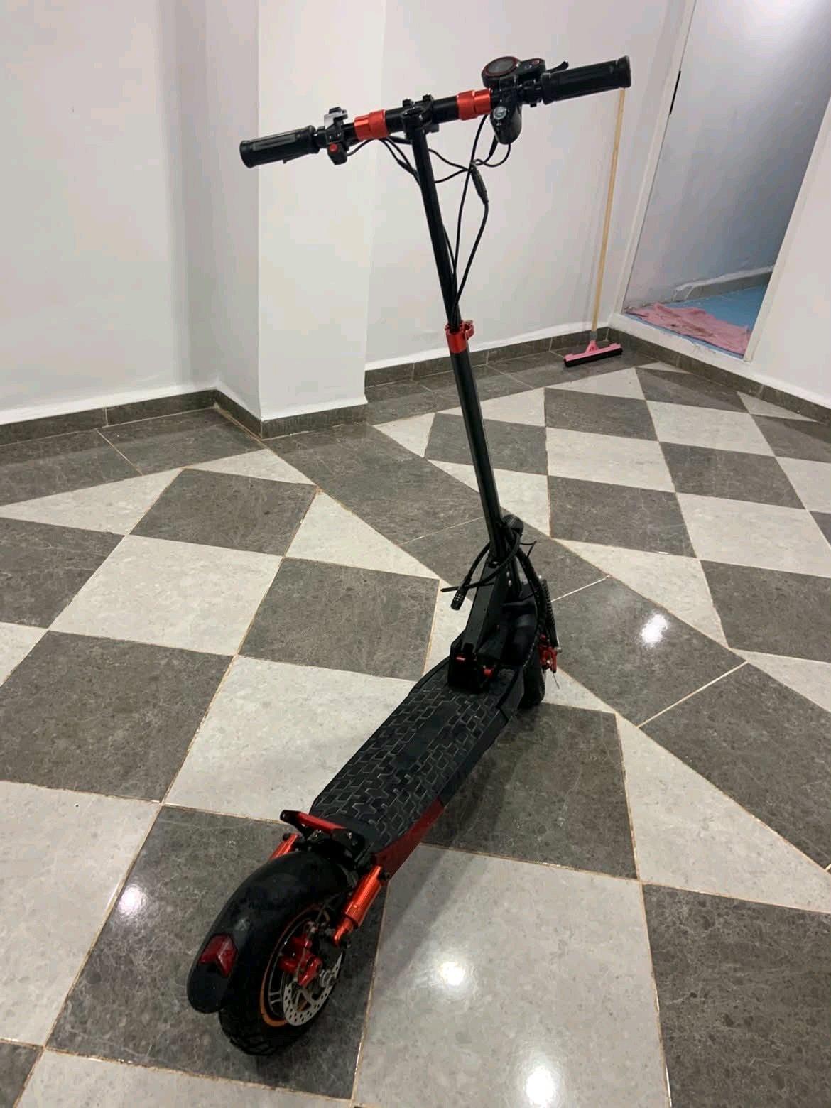trotinette mankyl vitesse max 45km - Chlef, Chlef - Tijelabin