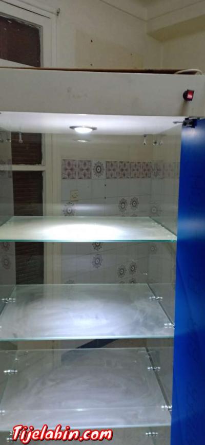 vitrine 5 étages - Thumbnail 2