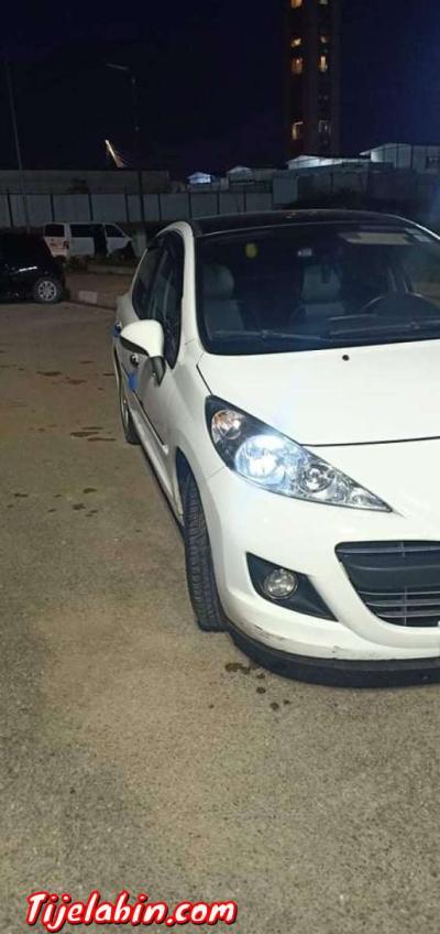 207 1.6 HDI - Bordj El Kiffan, Alger