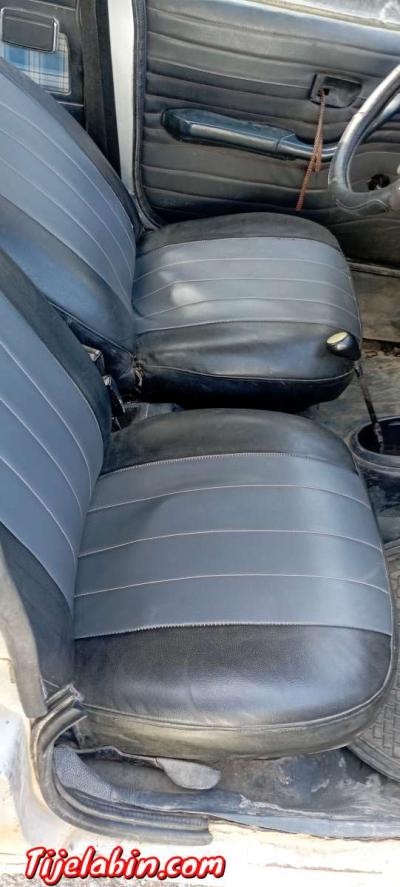 voiture - Thumbnail 3