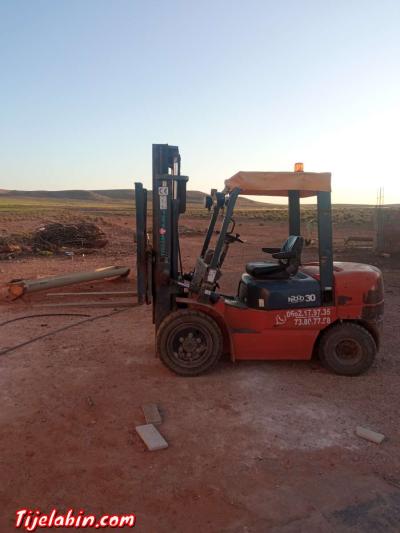 كلكلارك تيرسام 3طن،3.5متر 2016.لجاديتصل0671878497