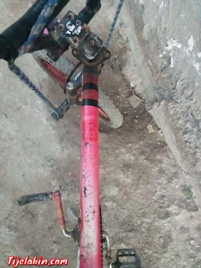 دراجة من نوع بيمكس - Baraki, Alger