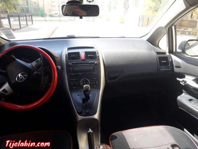 2011سيارة أوريس - Thumbnail 2