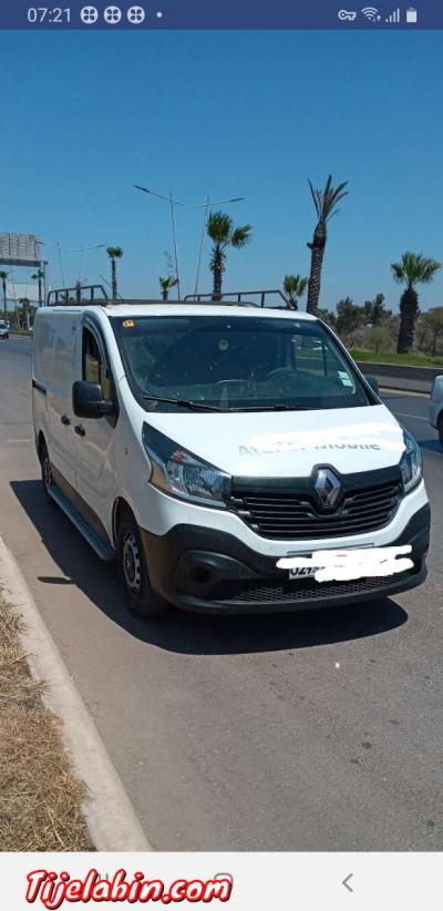 Renault Trafic - Thumbnail 4