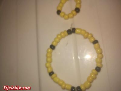 bracelet en perles avec bague jaune_noir - Thumbnail 2