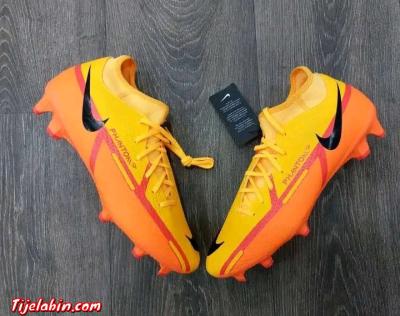 soulier Nike phantom