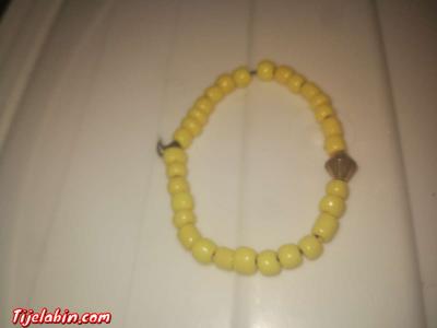 braclet jaune simple - Hussein Dey, Alger