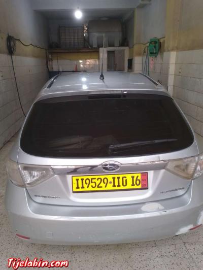 سيارة سوبارو انبريزا - Thumbnail 5