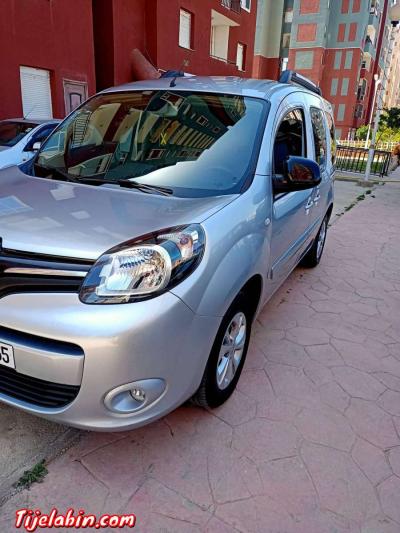 Kangoo vitrine 2021 - Thumbnail 5