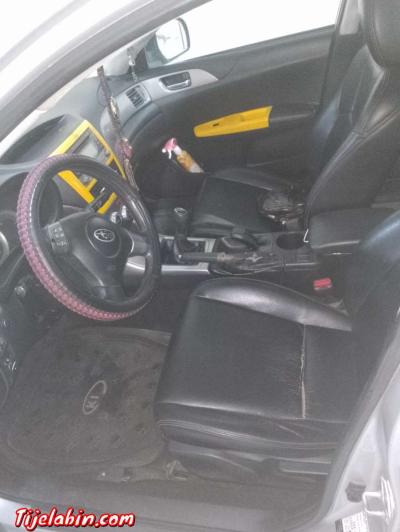 سيارة سوبارو انبريزا - Thumbnail 3