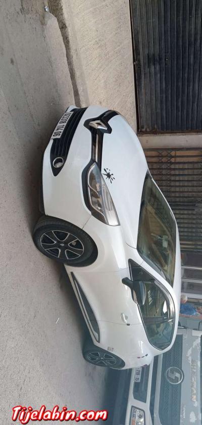 Clio 4 limited année 2014 - Thumbnail 6