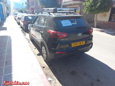 voiture hyandai créta - Thumbnail 3