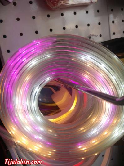 ضوء جود لوميار  5امتار متعدد الالوان