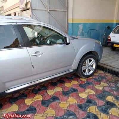 Peugeot 4007 - Thumbnail 6