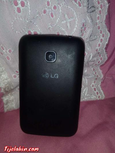هاتف LG