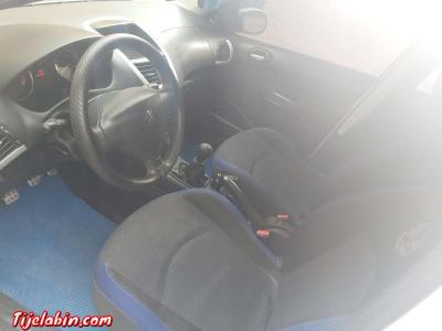 voiture - Thumbnail 6