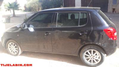 voiture skoda prix négociable - Thumbnail 2