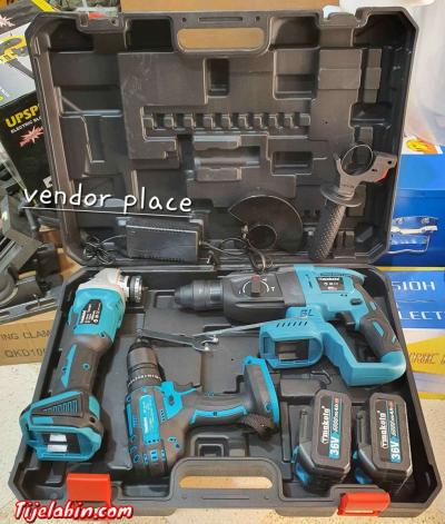 مع المحترف لأدوات للبناء - Alger Centre, Alger