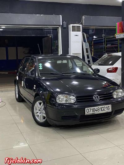 سيارة من نوع قولف 4 - Alger Centre, Alger