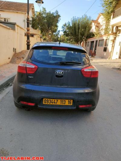 Kia rio - Thumbnail 2
