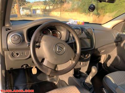 sandero stepway - Thumbnail 2