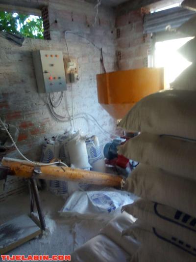 Poussière de marbre par Hakim Tutu - Thumbnail 3