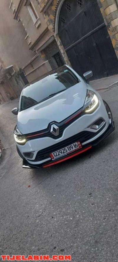 Renault clio - Thumbnail 2