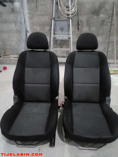 siège 207 - Thumbnail 2