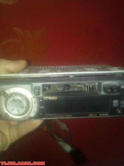 جهاز راديو للسيارات من نوع "AÏWA" مستعمل في حالة جيدة - Thumbnail 3