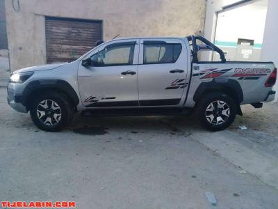 تويوتا هيلوكس 2017 - Thumbnail 2